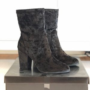 Black Velvet Boots